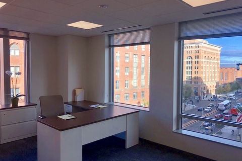 District Offices (Capitol Hill)