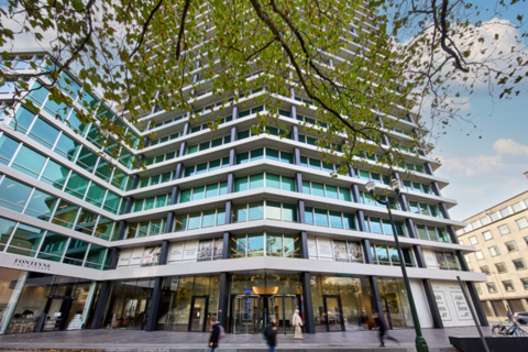 Clockwise Avenue Louise