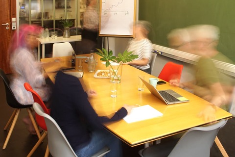 Think: A meeting room for concentrated attention